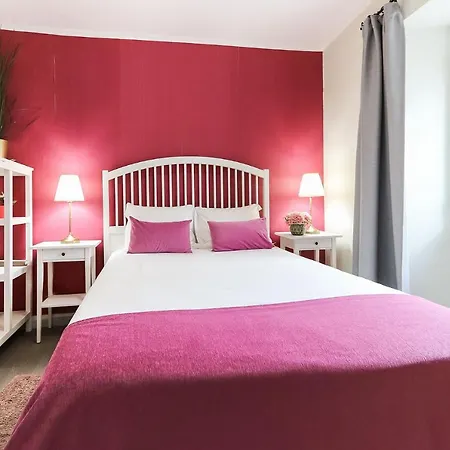 Cosy Mouraria By Homing Apartman *